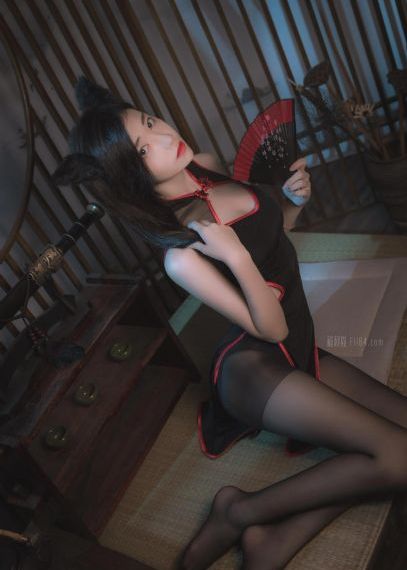 美女粉嫩穴被男人操了操_HD手机在线观看